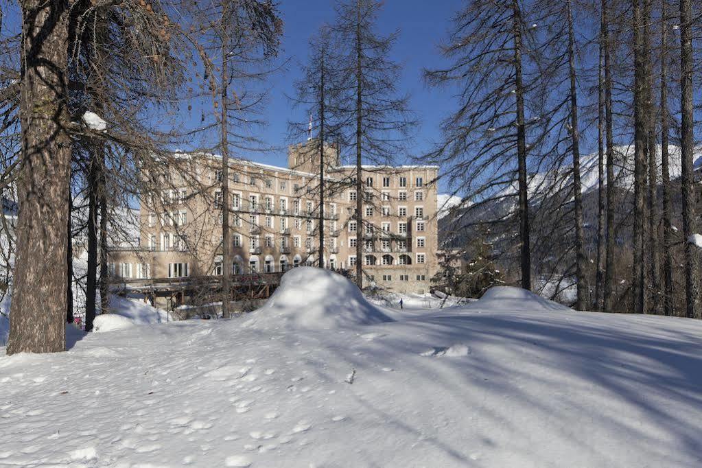 Hotel Castell ツオウ エクステリア 写真